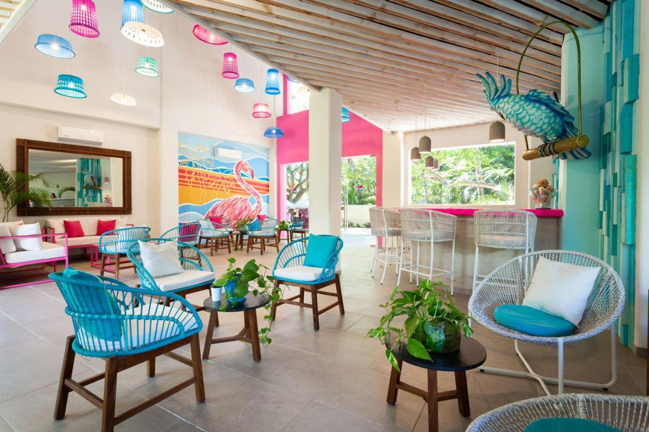 Azulpitaya Beach Front Hotel In サユリタ エクステリア 写真